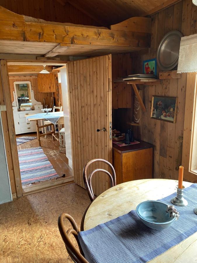 Rorbua Pa Toppoya Reine Exteriör bild